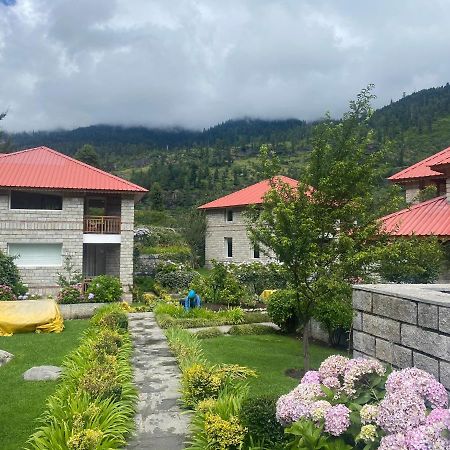 The Amrit Manali 2&3 Bhk Villas Exterior photo