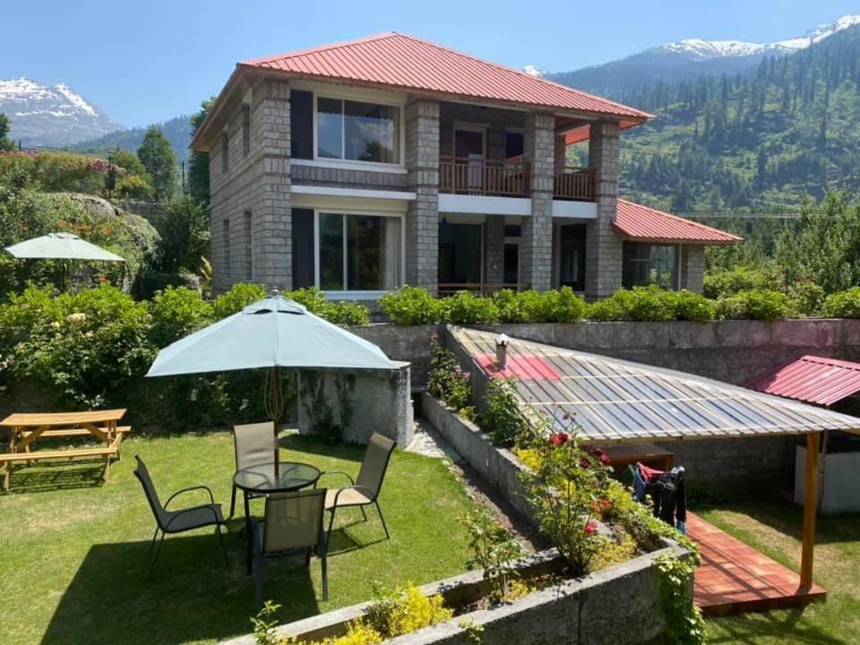 The Amrit Manali 2&3 Bhk Villas Exterior photo